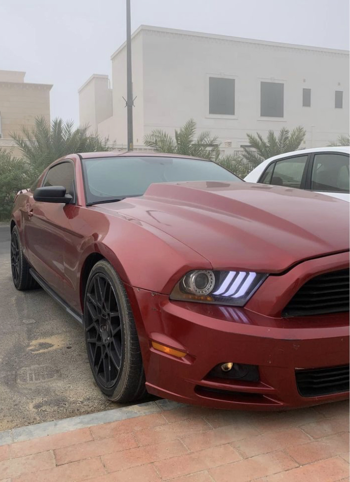 Ford Mustang 2010 - 2014 Bonnet Scoop